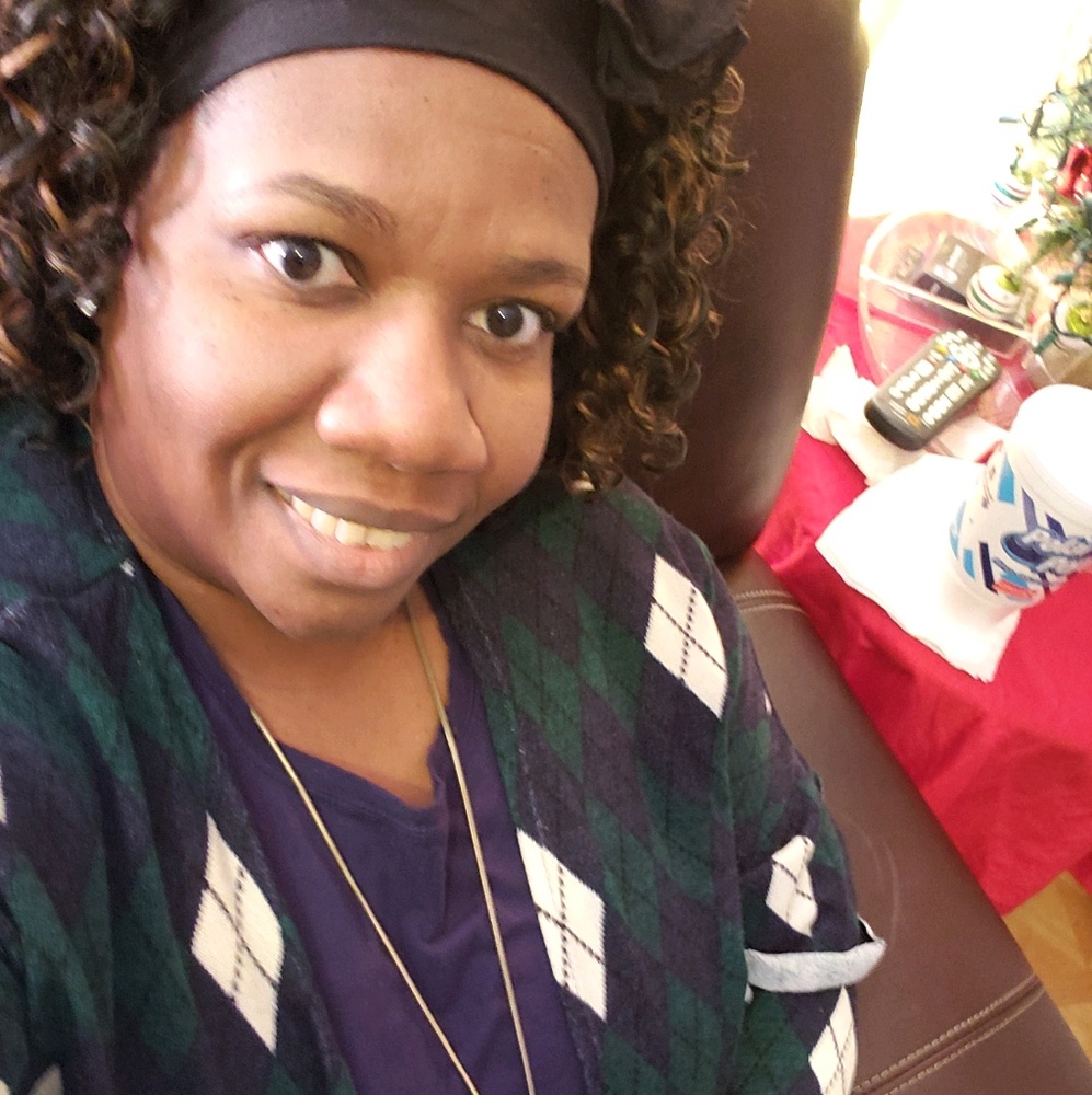 Meet your Posher, Courtnay